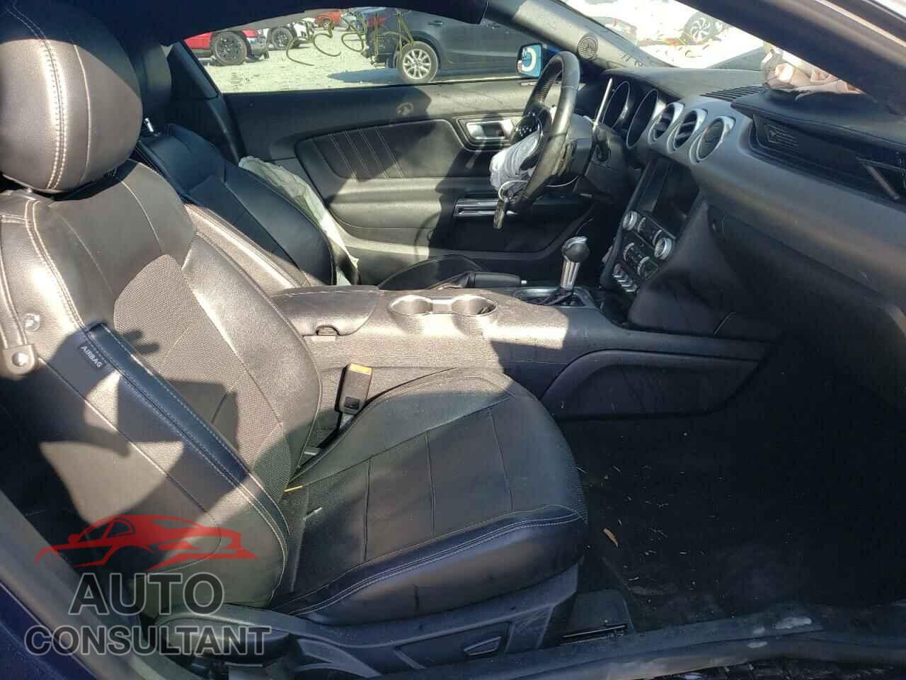 FORD MUSTANG 2020 - 1FA6P8TH2L5112351