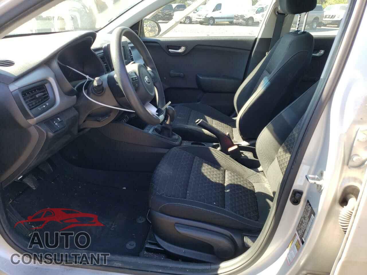 KIA RIO 2018 - 3KPA24AB9JE070806