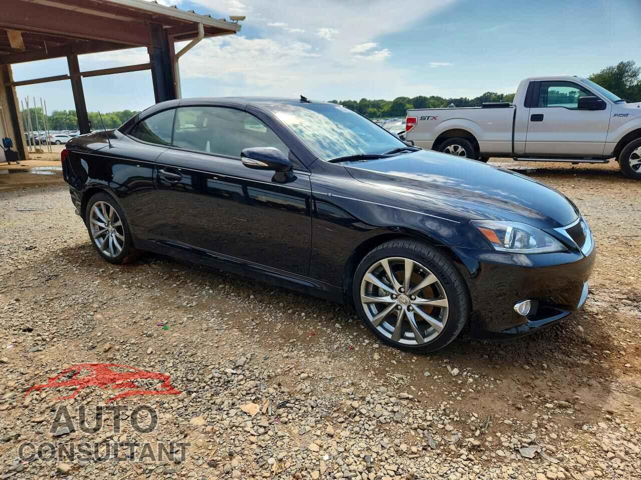 LEXUS IS 2015 - JTHFF2C28F2533534