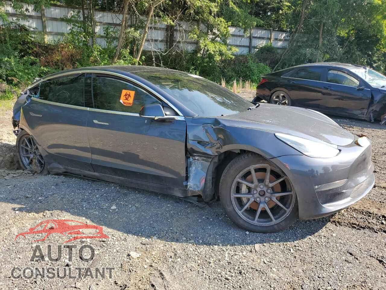 TESLA MODEL 3 2020 - 5YJ3E1EB7LF647483