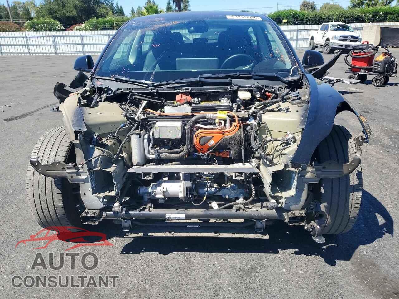 TESLA MODEL 3 2022 - 5YJ3E1EB0NF136135