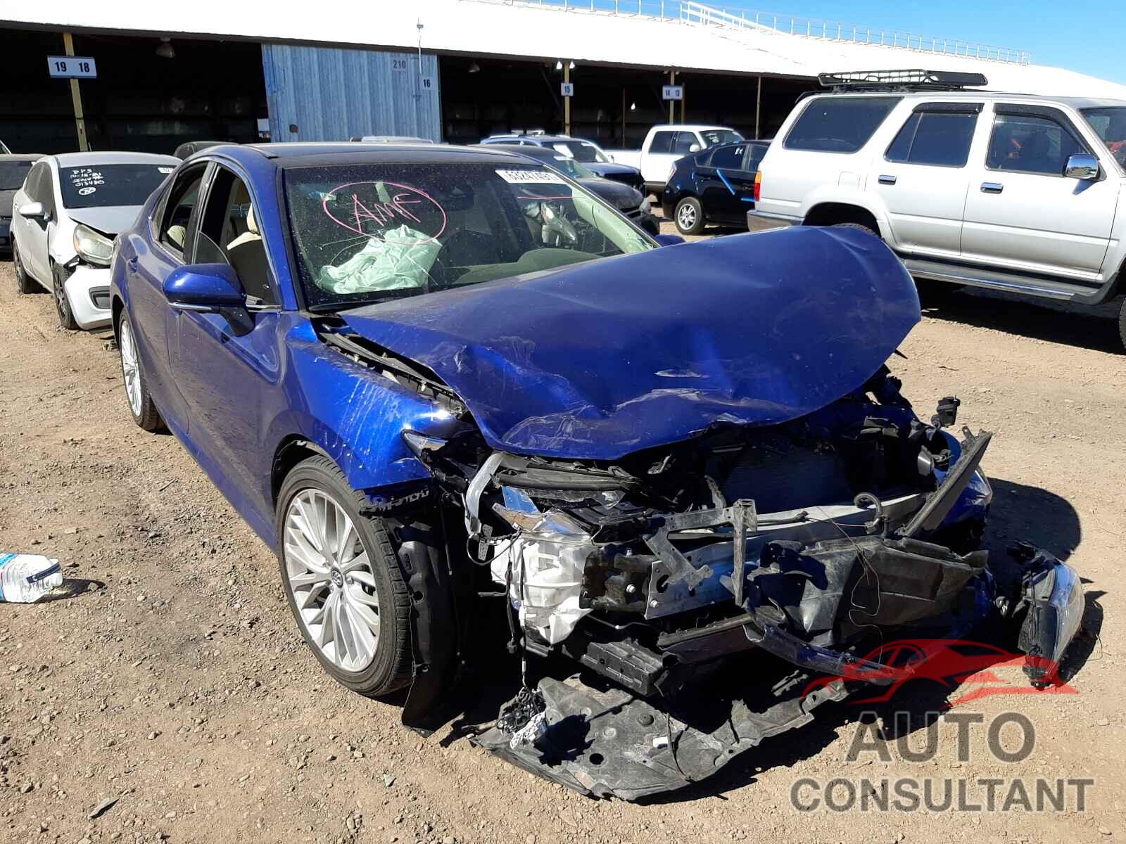 TOYOTA CAMRY 2018 - 4T1BZ1HK4JU500324