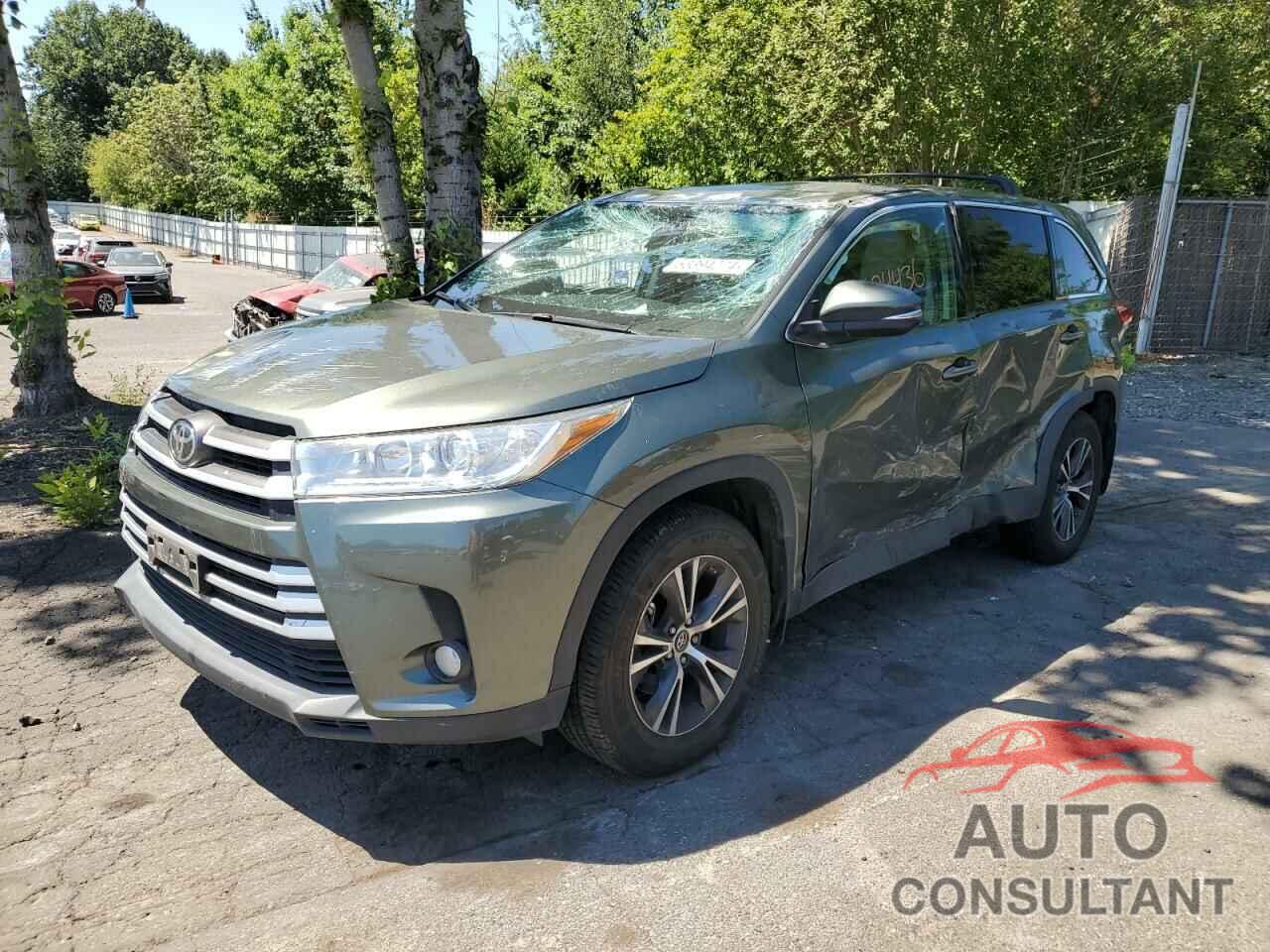 TOYOTA HIGHLANDER 2019 - 5TDBZRFH2KS706435