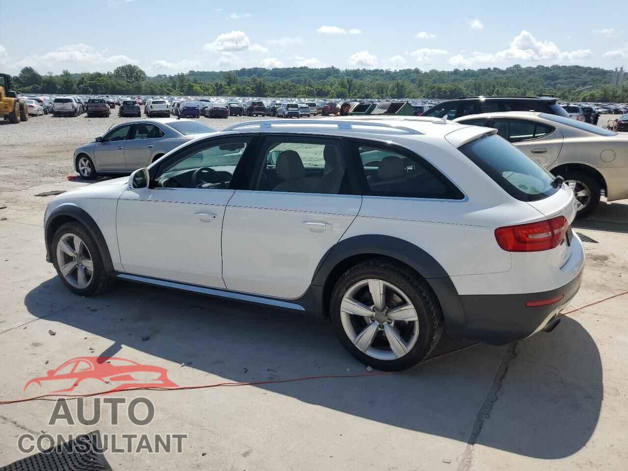 AUDI A4 2014 - WA1UFAFL8EA115187