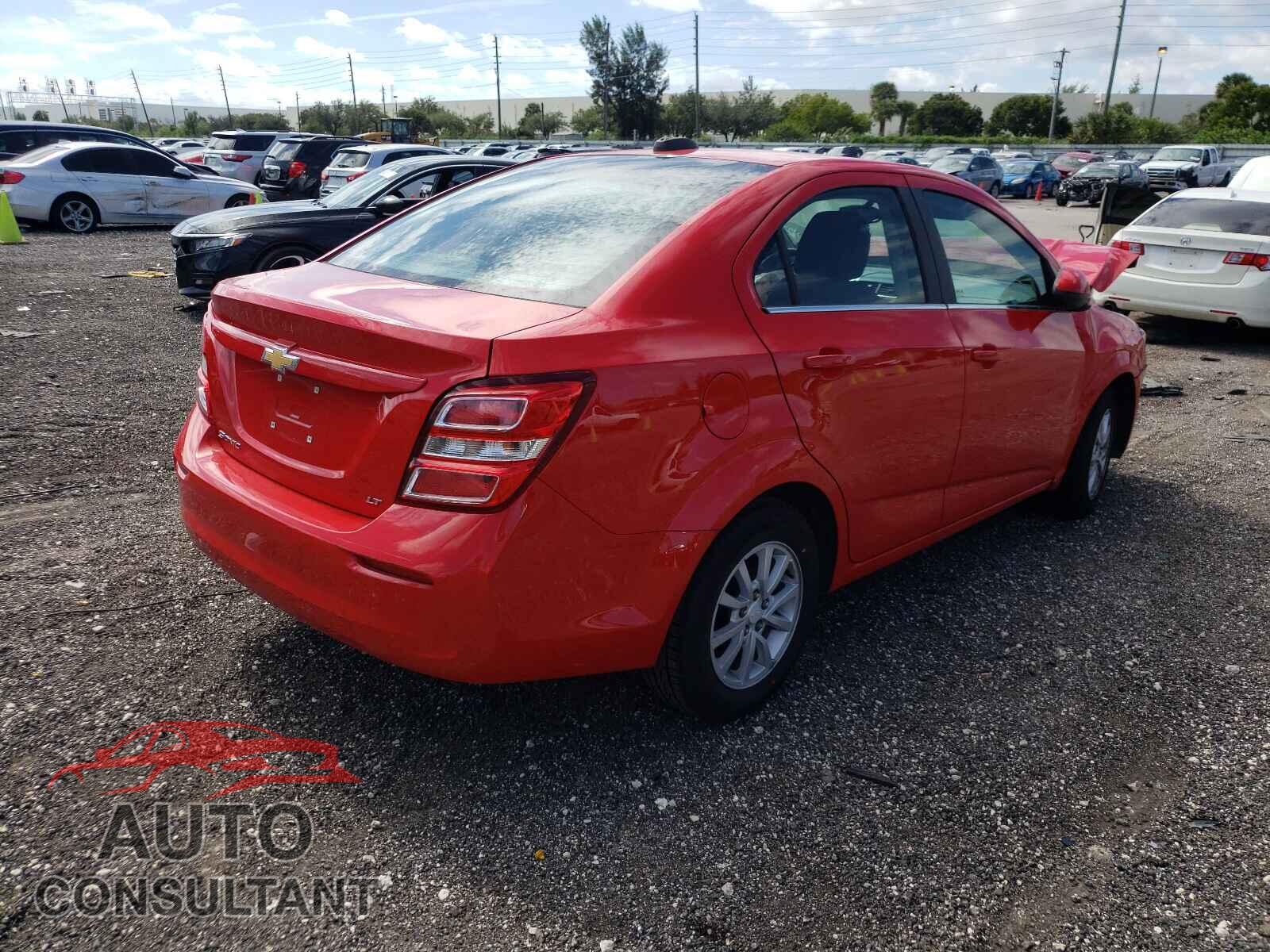 CHEVROLET SONIC 2017 - 1G1JD5SH2H4119254
