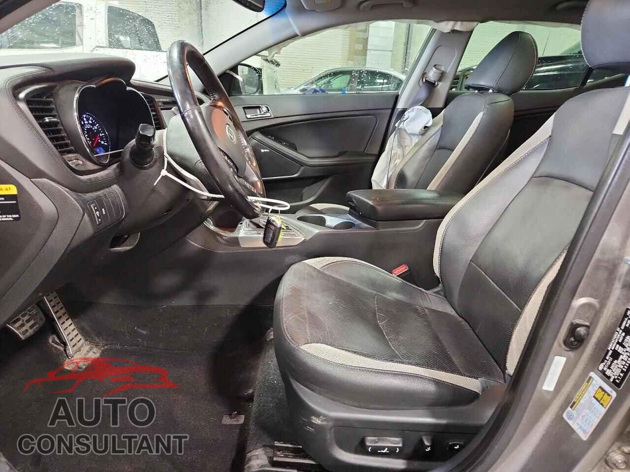 KIA OPTIMA 2012 - 5XXGR4A68CG013225