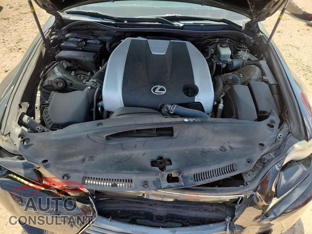 LEXUS IS 2014 - JTHBE1D29E5005136