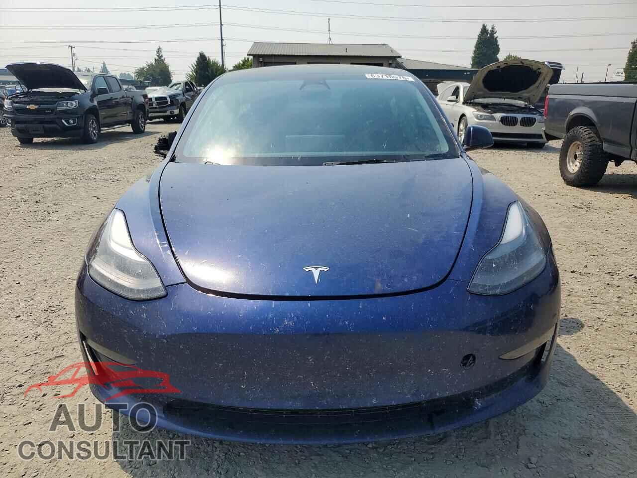 TESLA MODEL 3 2023 - 5YJ3E1EA8PF555666