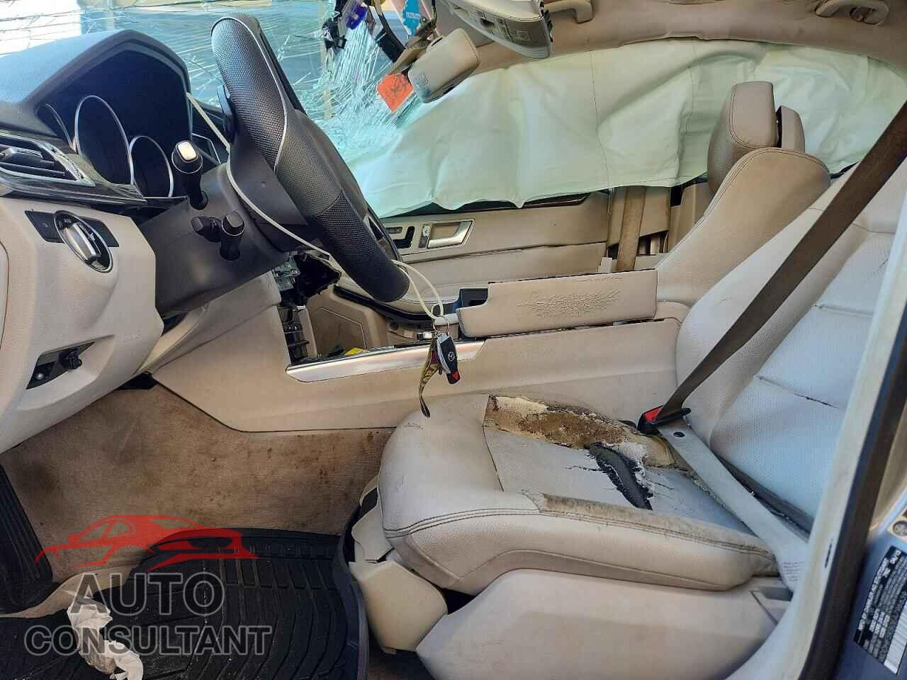 MERCEDES-BENZ E-CLASS 2014 - WDDHF5KB0EA796639