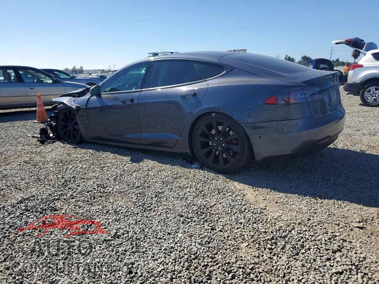 TESLA MODEL S 2020 - 5YJSA1E21LF391557