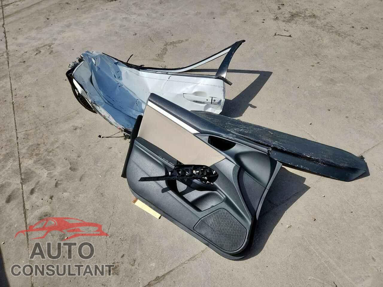 HONDA CIVIC 2017 - 19XFC2F87HE031890