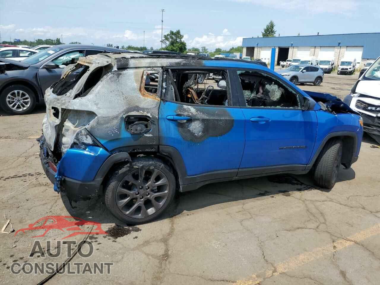 JEEP COMPASS 2021 - 3C4NJDEB4MT554302