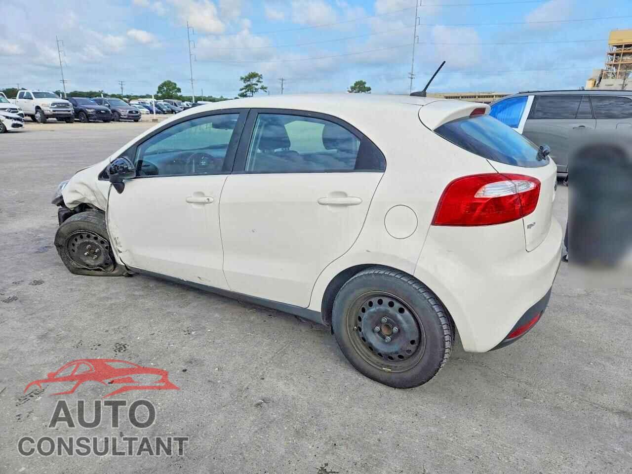 KIA RIO 2014 - KNADM5A32E6417312