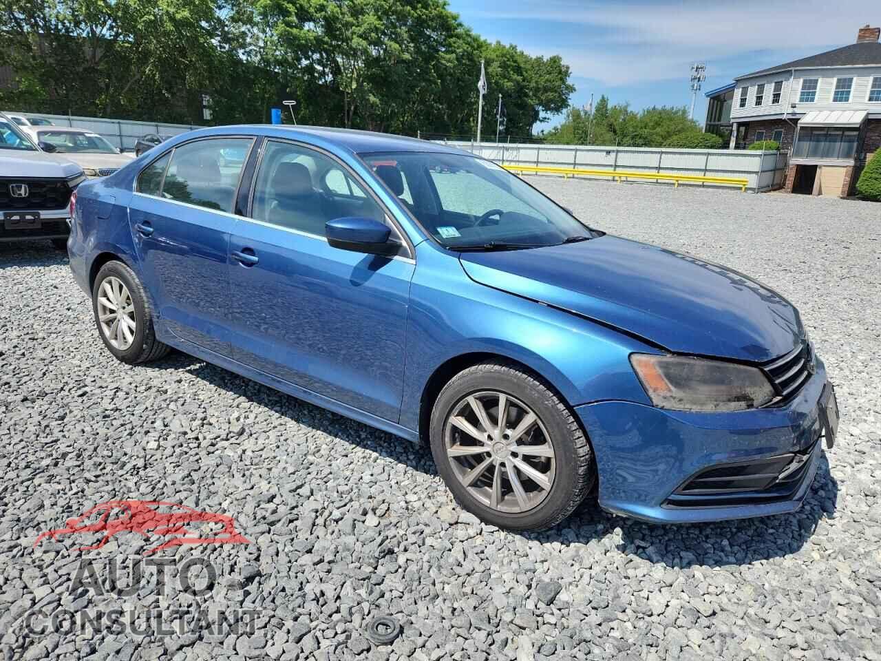VOLKSWAGEN JETTA 2017 - 3VW2B7AJ0HM218920