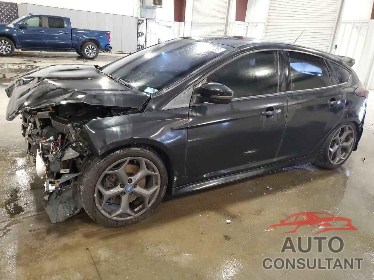 FORD FOCUS 2013 - 1FADP3L9XDL196936