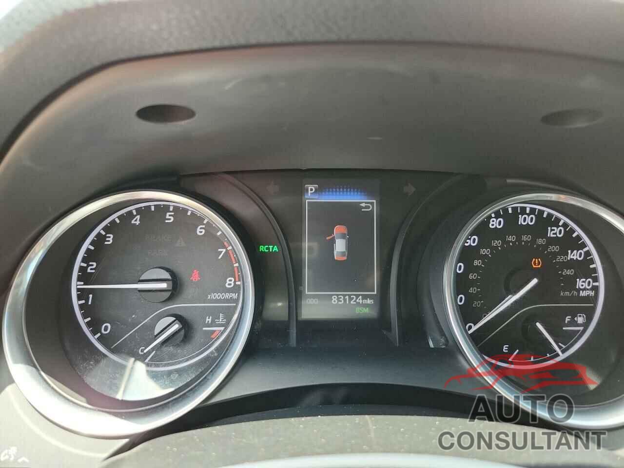 TOYOTA CAMRY 2018 - 4T1B11HK9JU551308