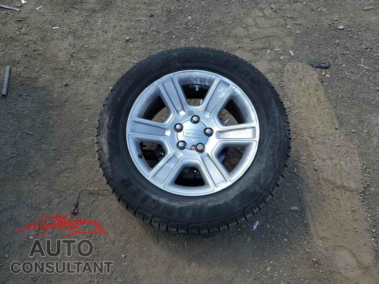 DODGE RAM 1500 2012 - 1C6RD7PT9CS348268