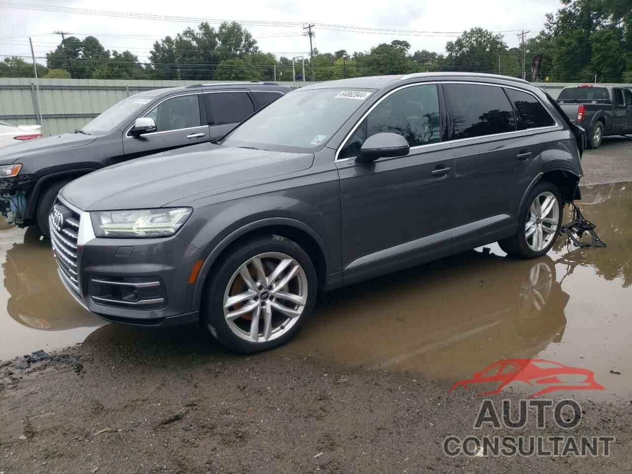 AUDI Q7 2018 - WA1VAAF70JD033761