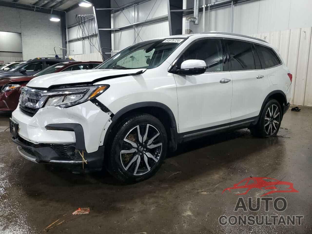 HONDA PILOT 2020 - 5FNYF6H61LB019532