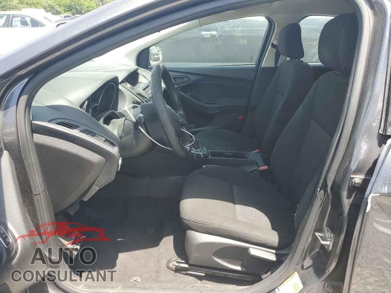 FORD FOCUS 2017 - 1FADP3E2XHL345478