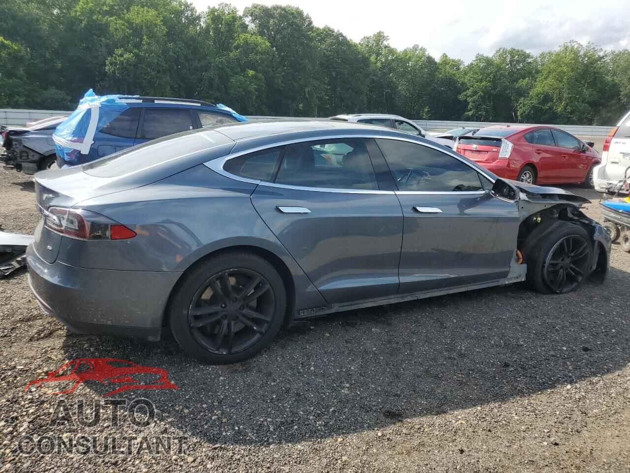 TESLA MODEL S 2014 - 5YJSA1H13EFP30650