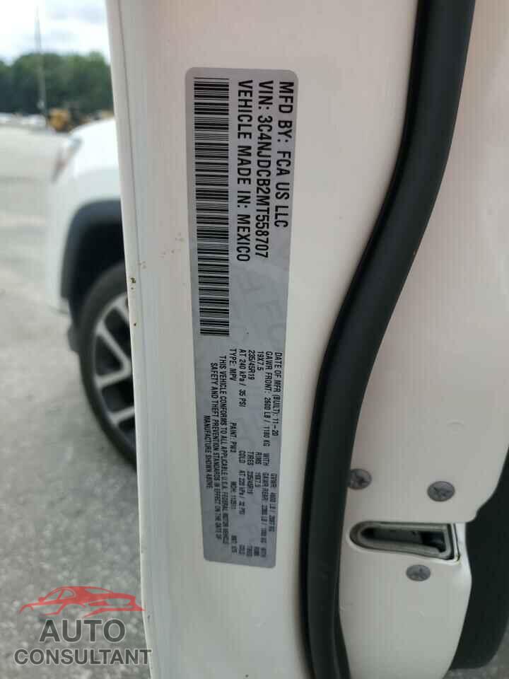 JEEP COMPASS 2021 - 3C4NJDCB2MT558707