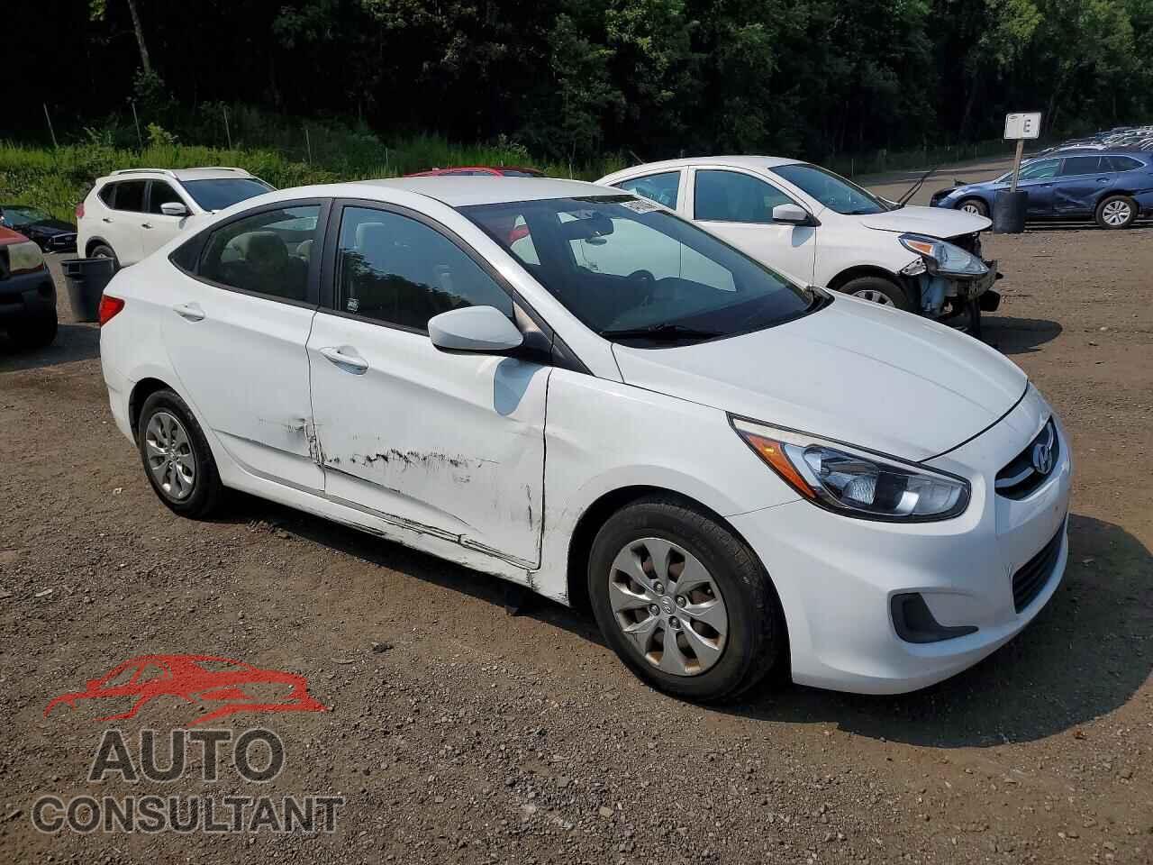 HYUNDAI ACCENT 2016 - KMHCT4AEXGU990546