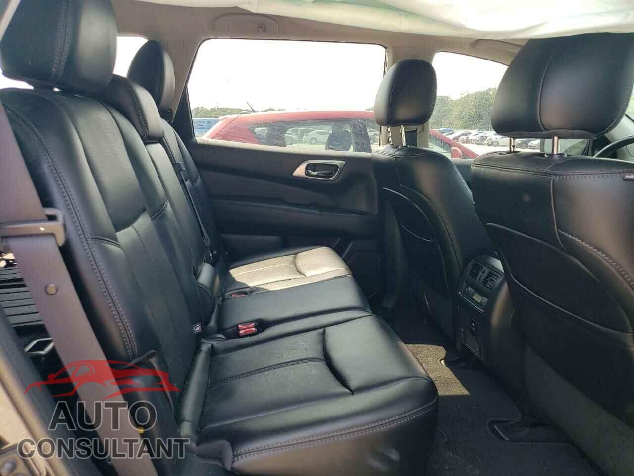 NISSAN PATHFINDER 2015 - 5N1AR2MM3FC685553