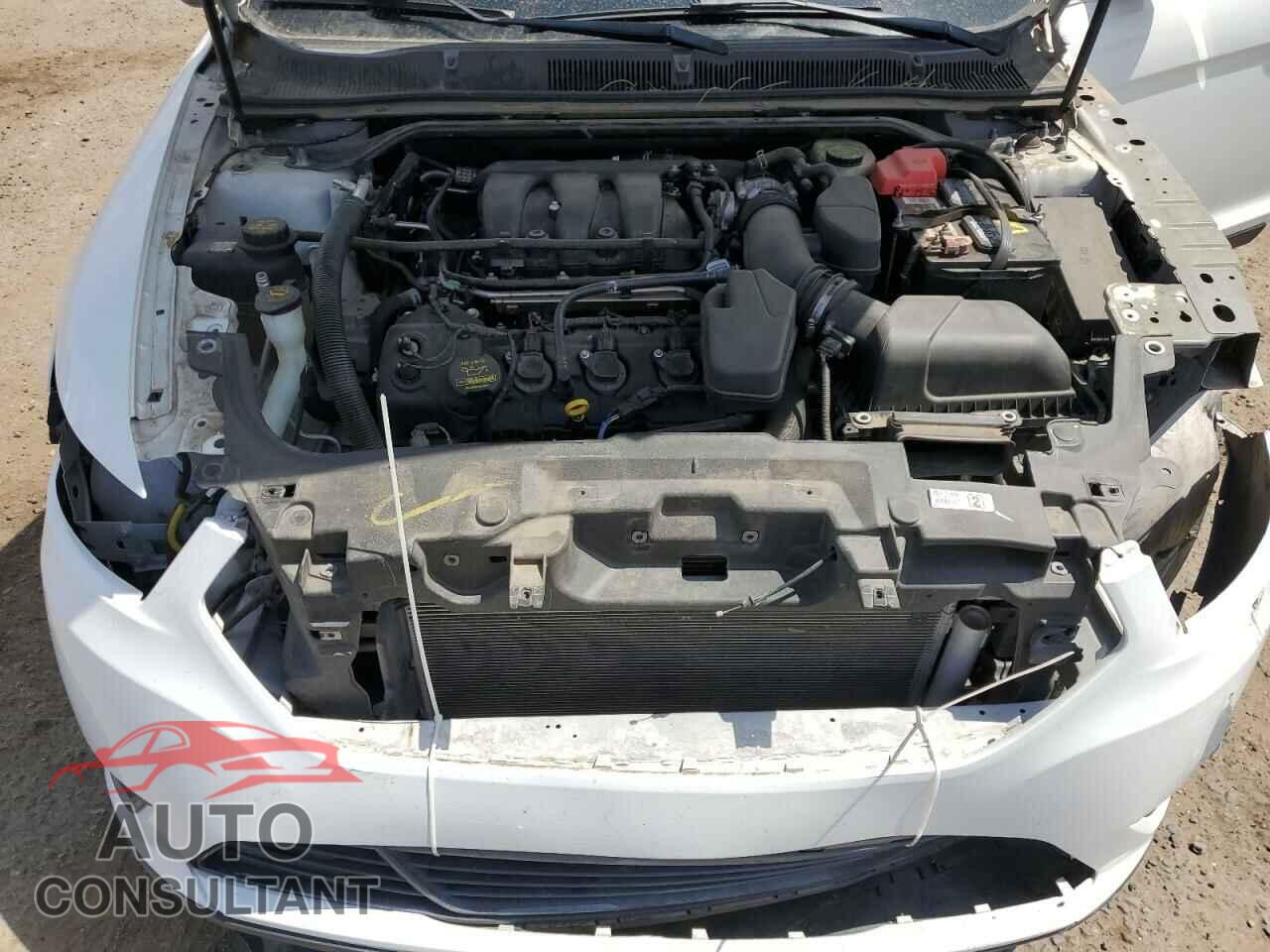 FORD TAURUS 2013 - 1FAHP2D89DG192905