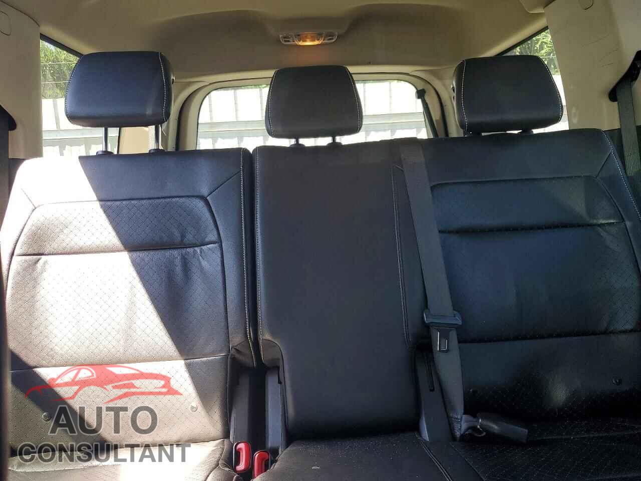 FORD FLEX 2011 - 2FMHK6DC7BBD25147