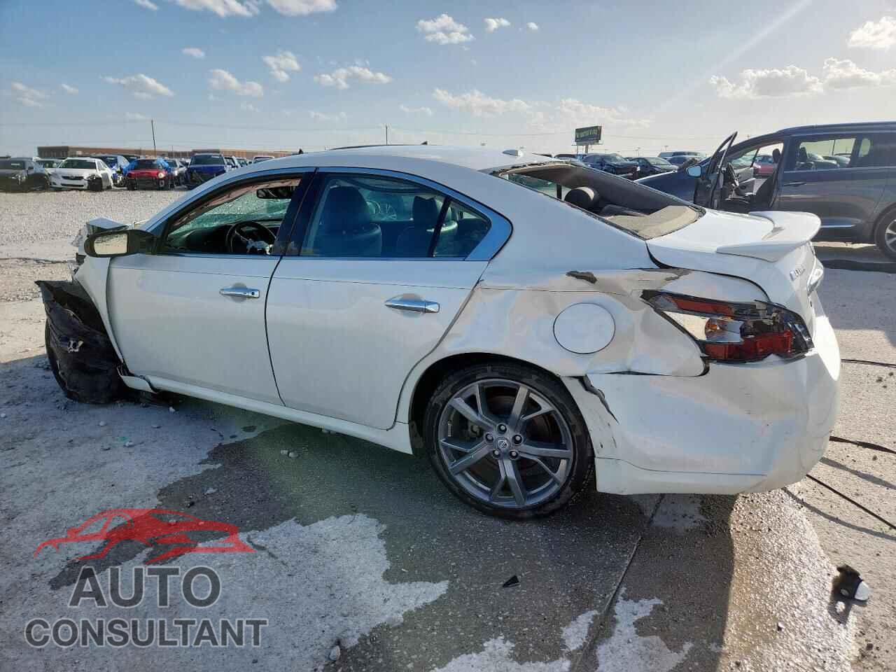 NISSAN MAXIMA 2013 - 1N4AA5AP2DC819239