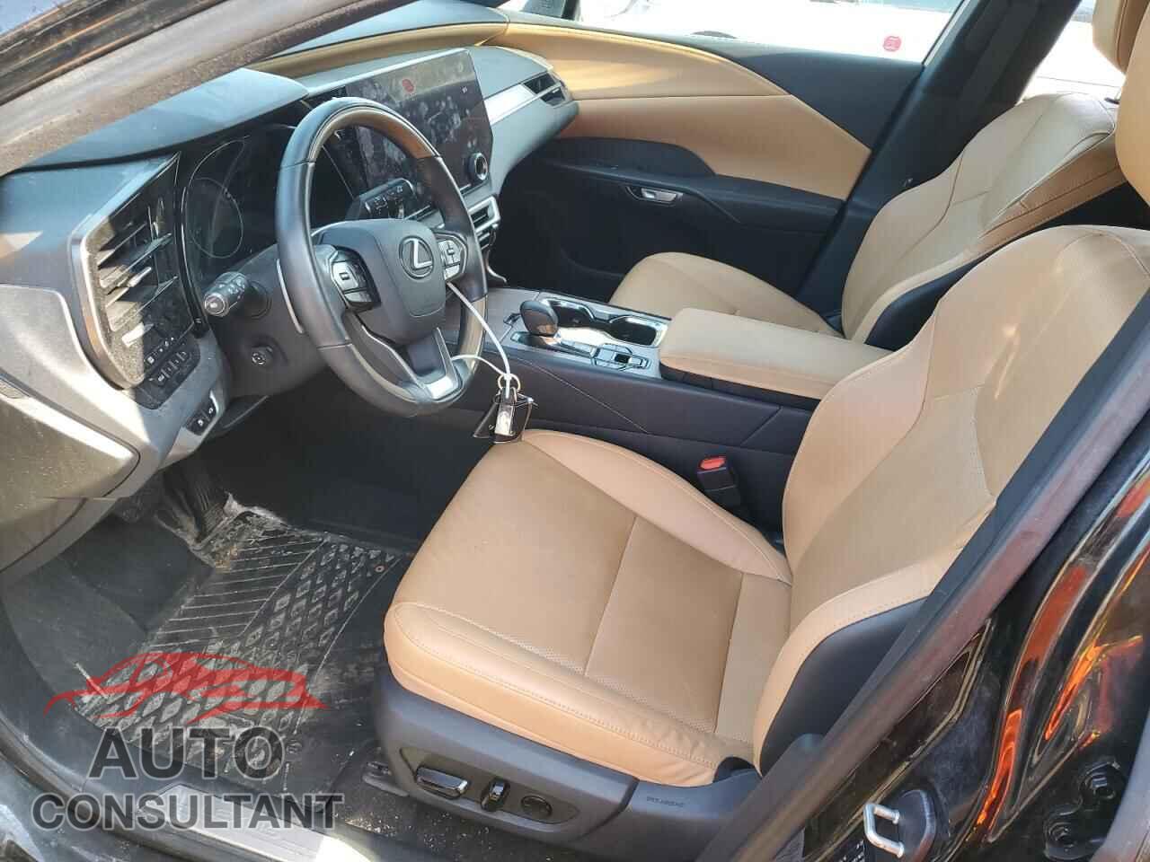LEXUS RX350 2023 - 2T2BAMCA5PC014599