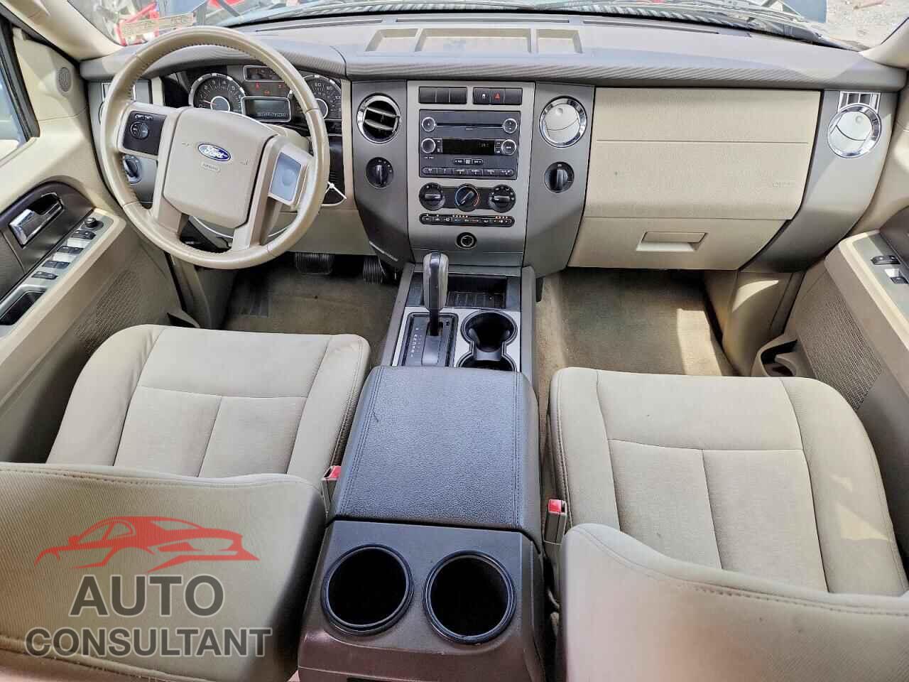 FORD EXPEDITION 2011 - 1FMJU1G56BEF37831