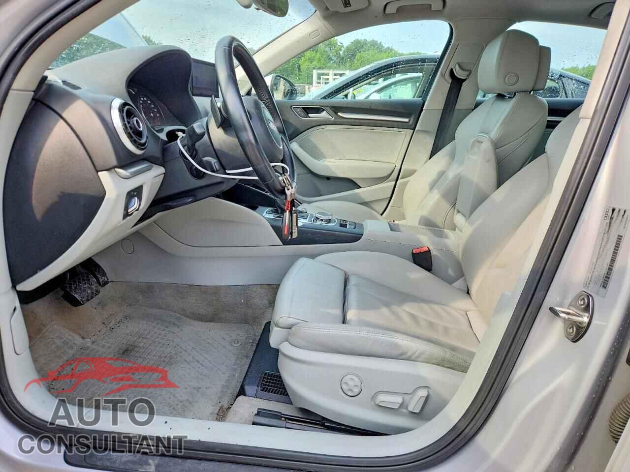 AUDI A3 2015 - WAUCJGFF6F1081584