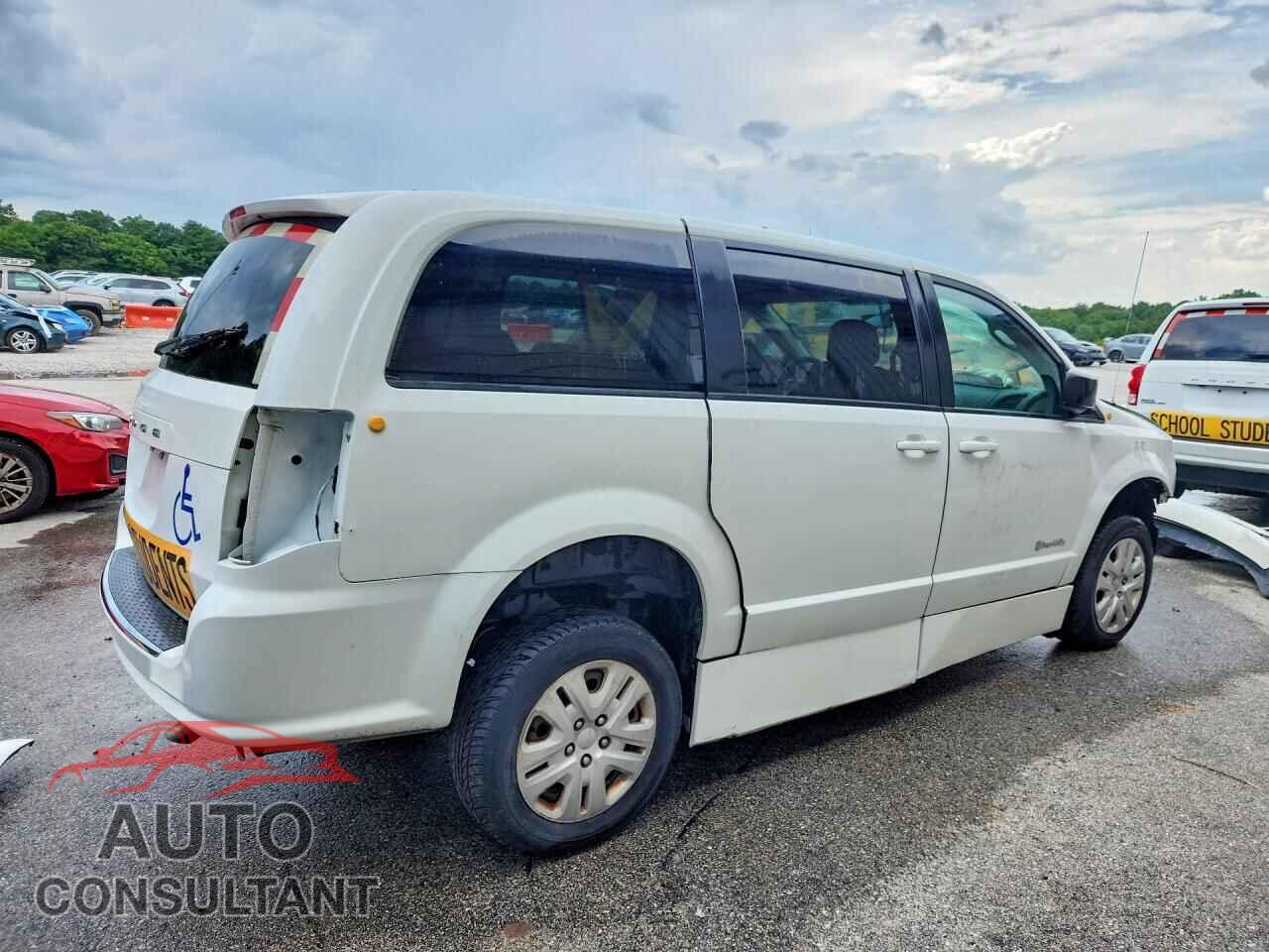 DODGE CARAVAN 2018 - 2C7WDGBG3JR141012