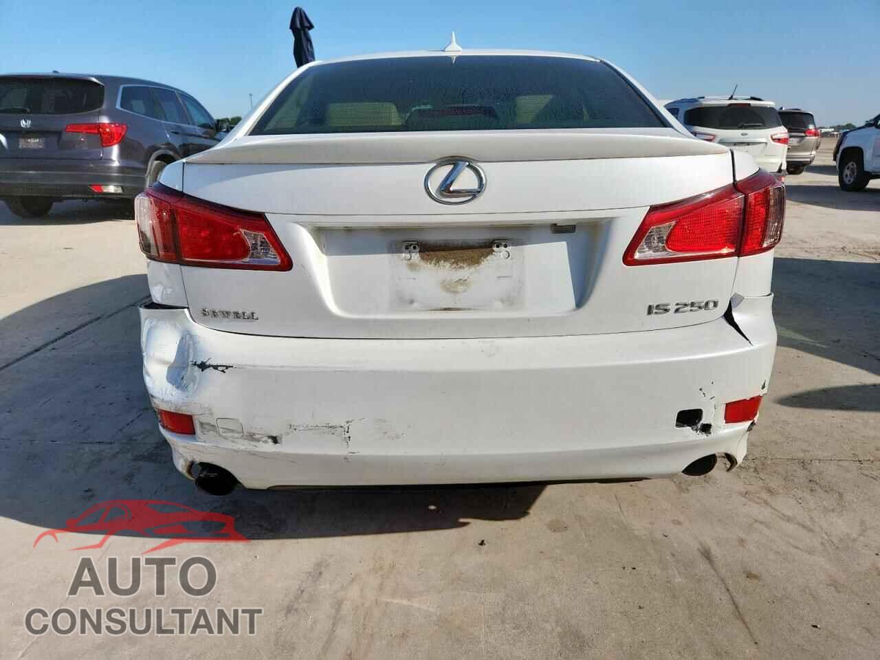 LEXUS IS 2012 - JTHBF5C28C5176236