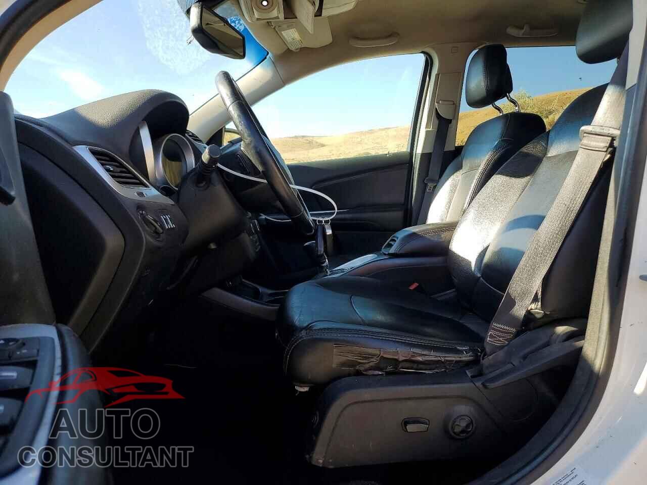 DODGE JOURNEY 2011 - 3D4PH3FG2BT506113