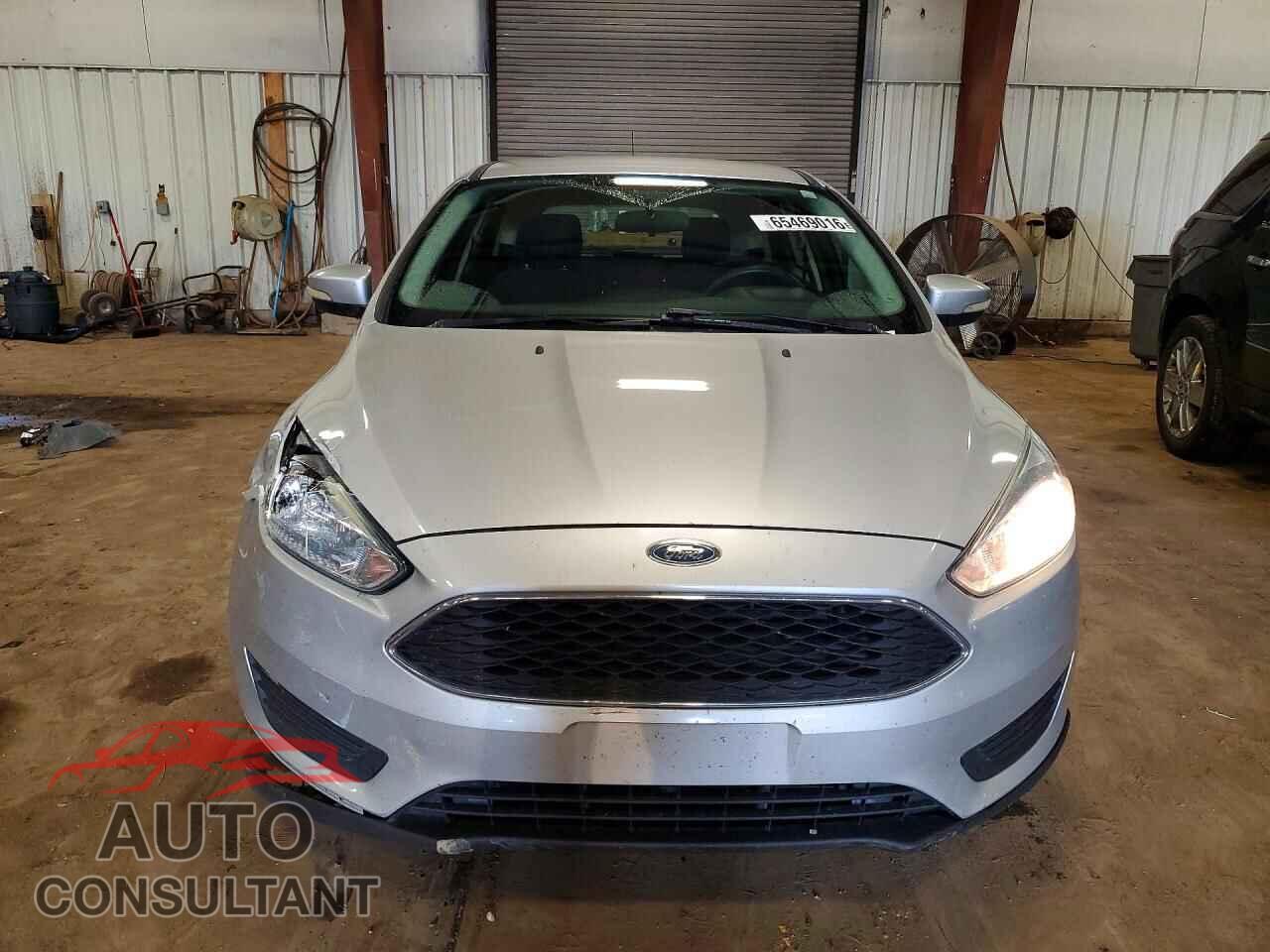 FORD FOCUS 2015 - 1FADP3K2XFL370463