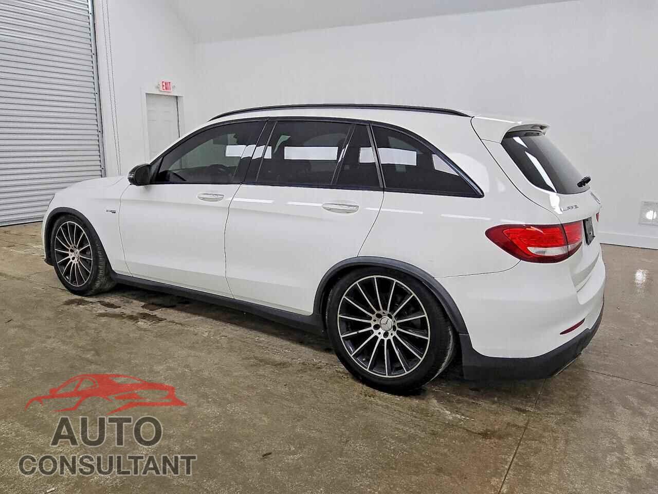 MERCEDES-BENZ GLC-CLASS 2017 - WDC0G6EB3HF196706