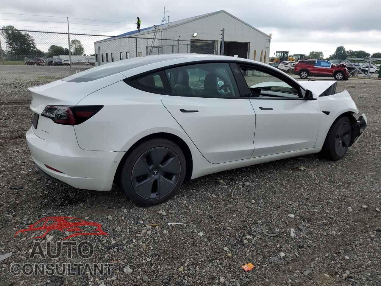 TESLA MODEL 3 2021 - 5YJ3E1EB2MF079855