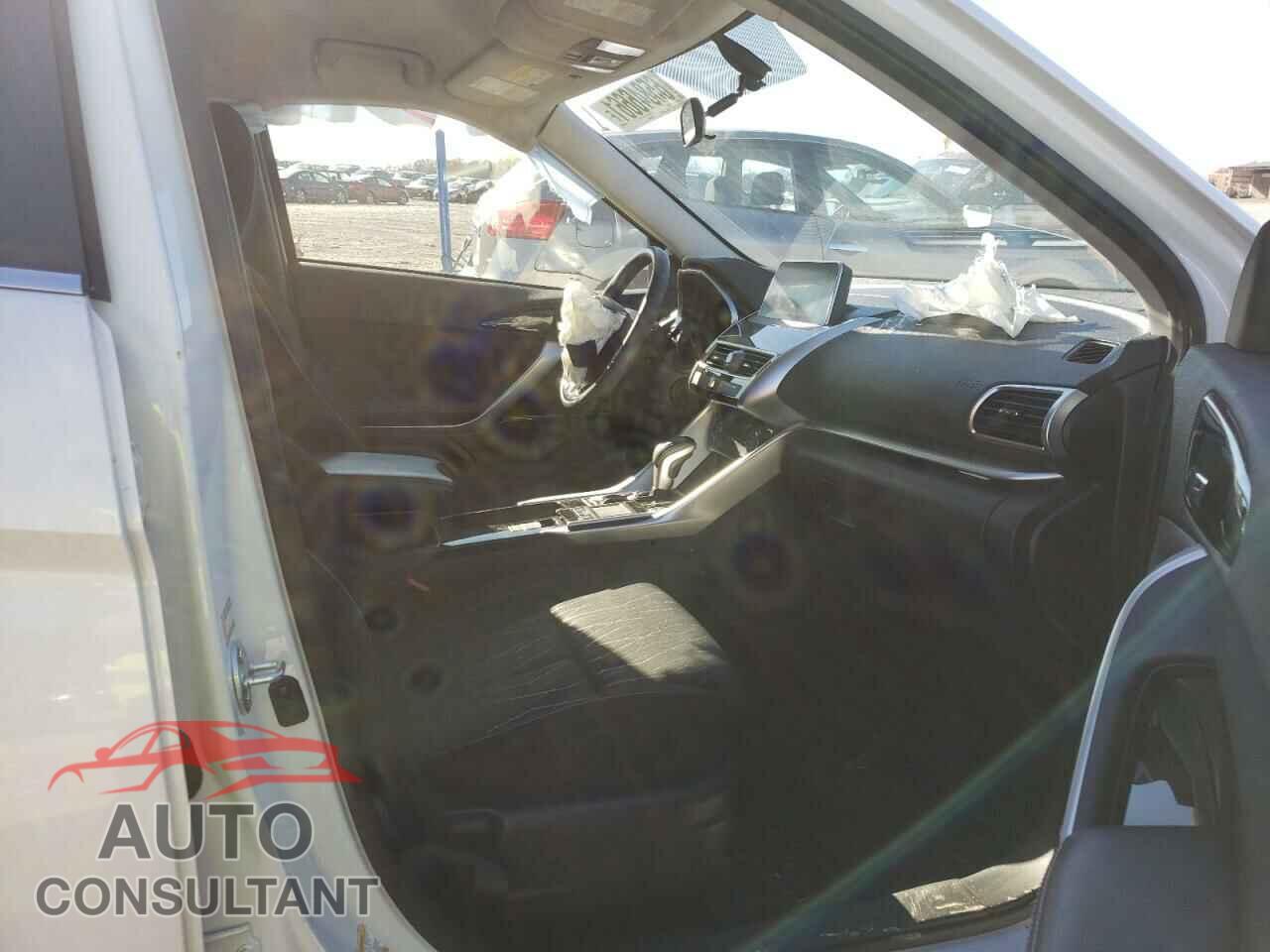 MITSUBISHI ECLIPSE 2018 - JA4AT5AA6JZ038078