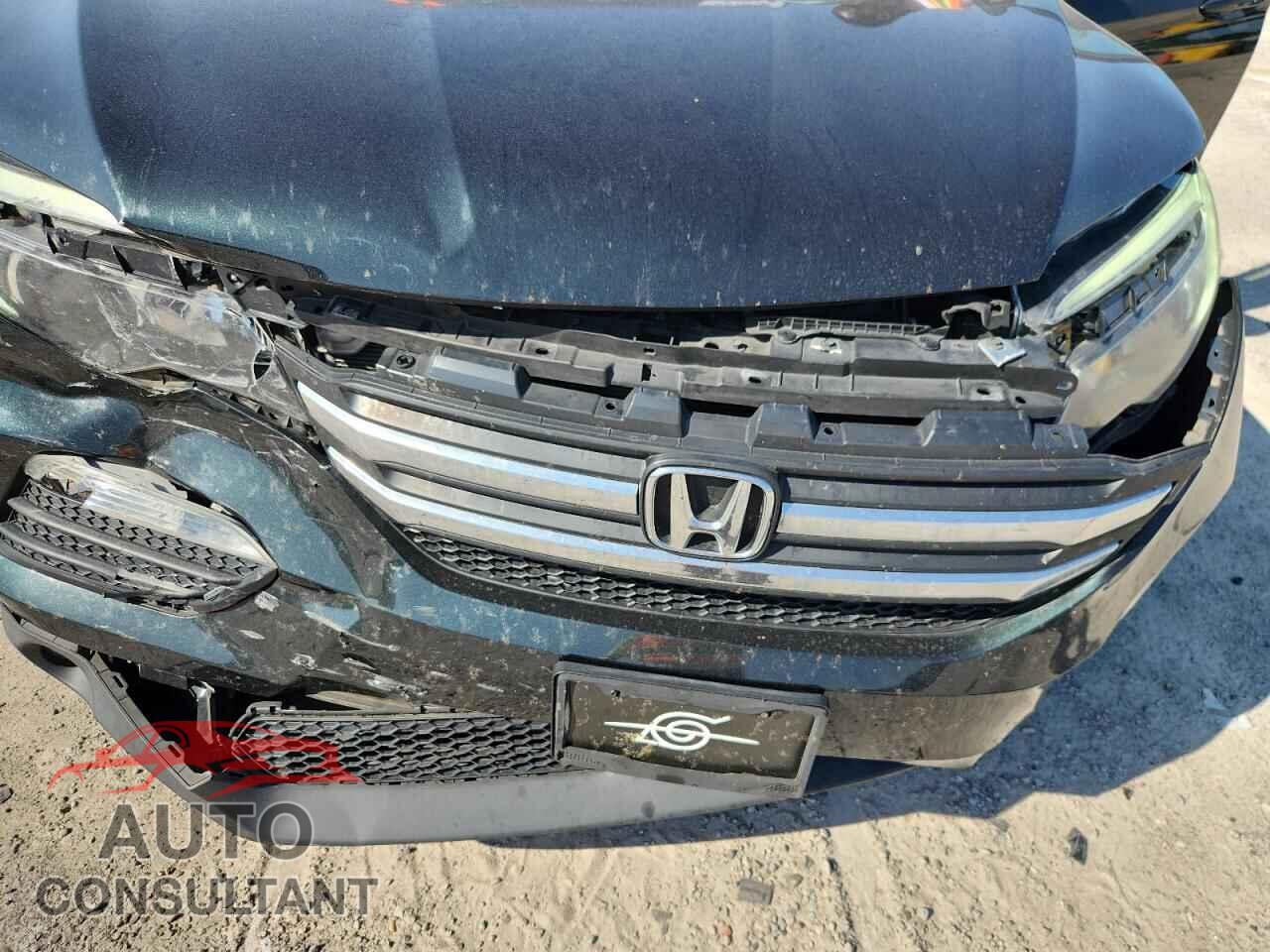 HONDA PILOT 2017 - 5FNYF6H50HB084418