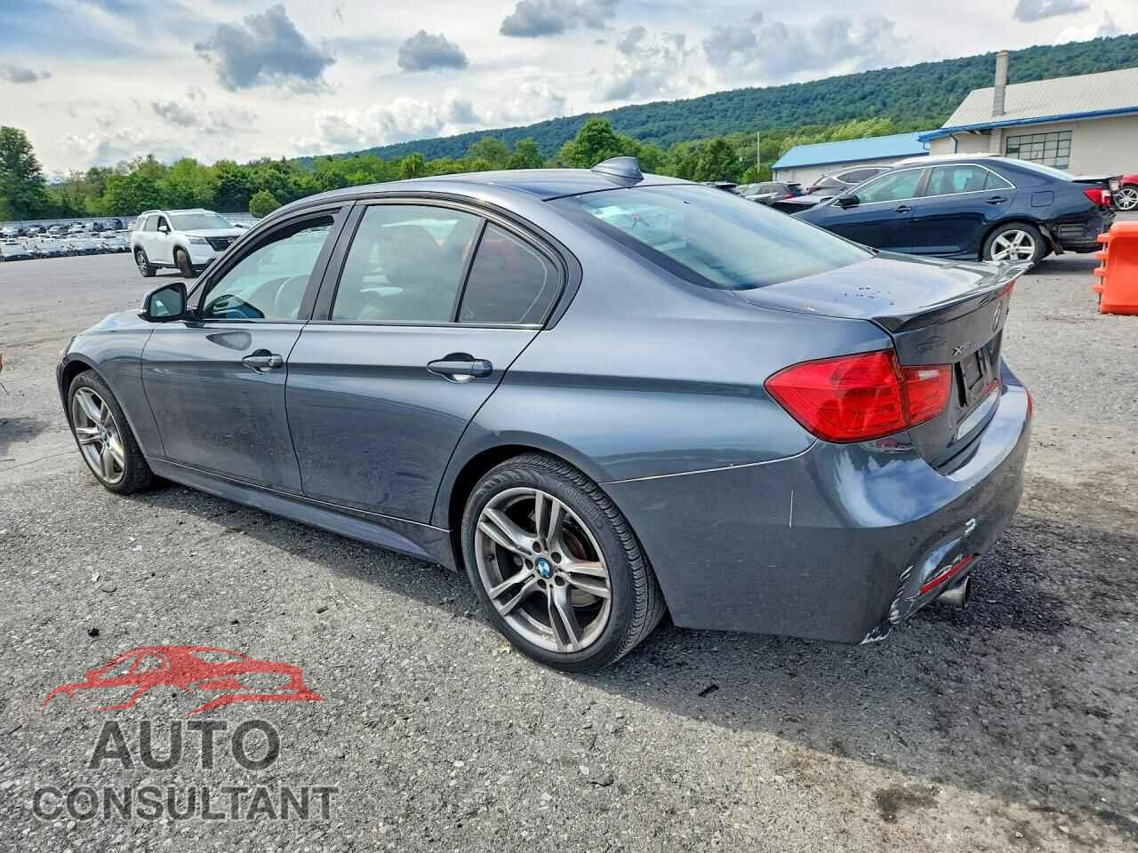 BMW 3 SERIES 2015 - WBA3B9C50FF801582