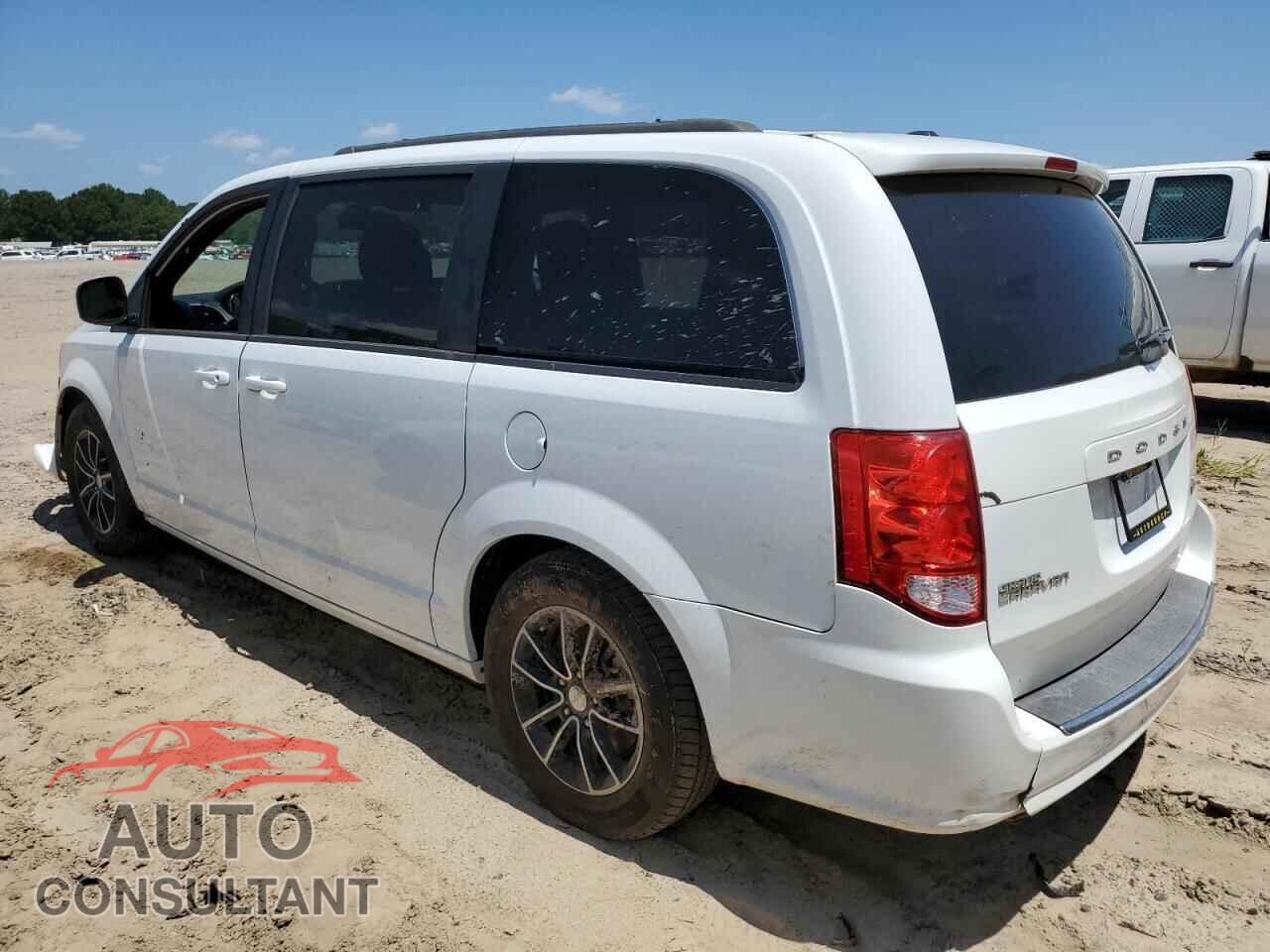 DODGE CARAVAN 2018 - 2C4RDGEG1JR340985