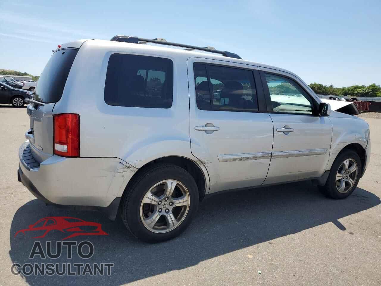 HONDA PILOT 2012 - 5FNYF4H6XCB036706
