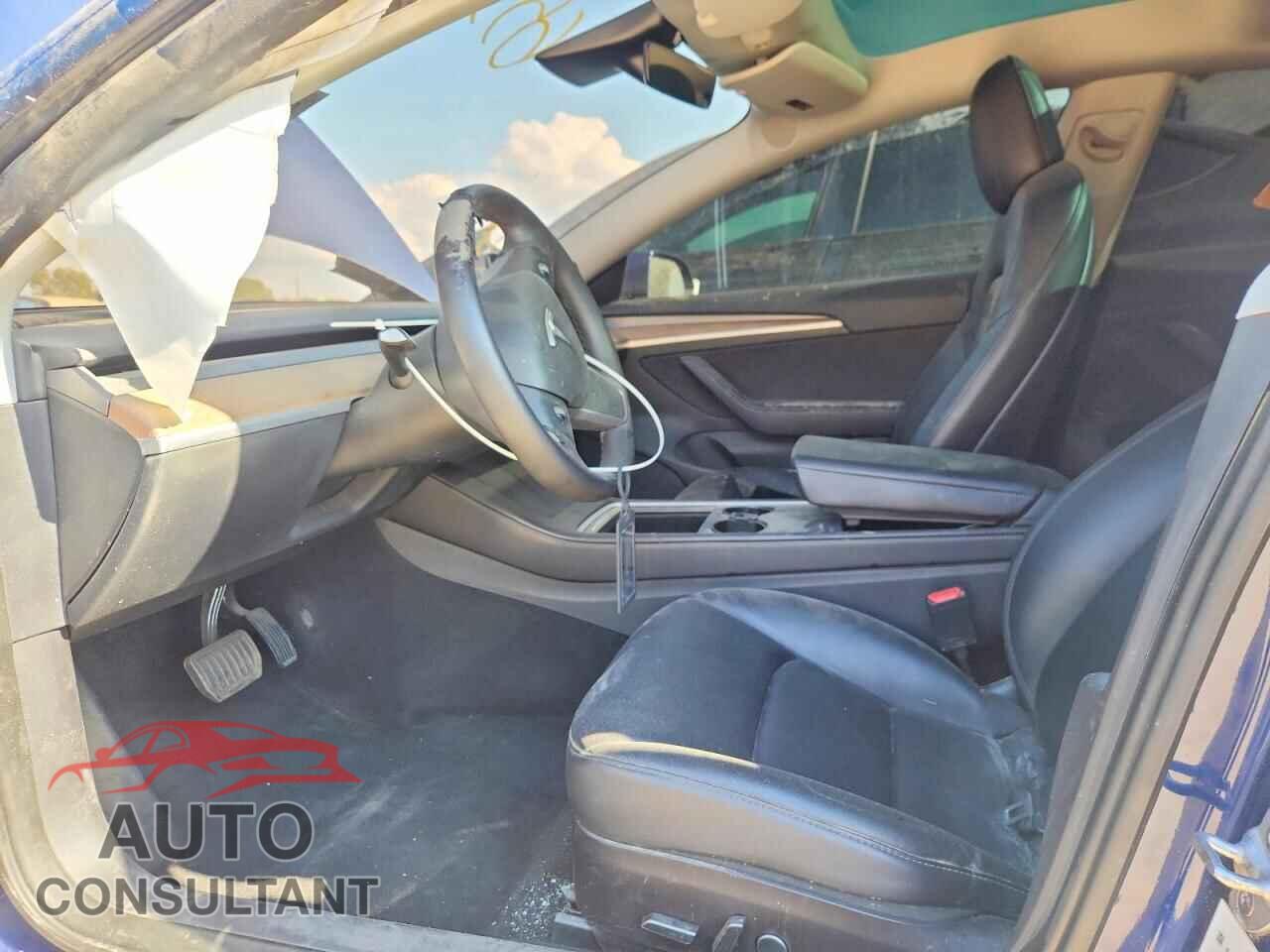 TESLA MODEL 3 2023 - 5YJ3E1EAXPF385309
