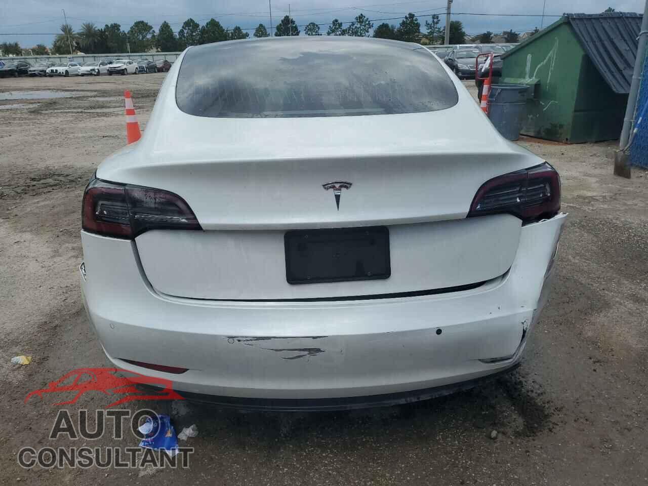 TESLA MODEL 3 2020 - 5YJ3E1EA2LF597499