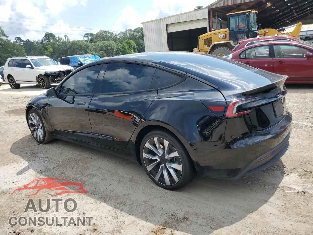 TESLA MODEL 3 2024 - 5YJ3E1EA1RF749359