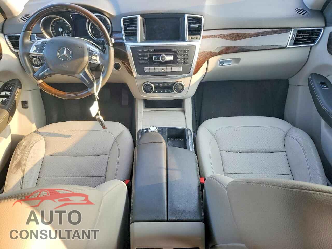 MERCEDES-BENZ M-CLASS 2015 - 4JGDA5JBXFA465153