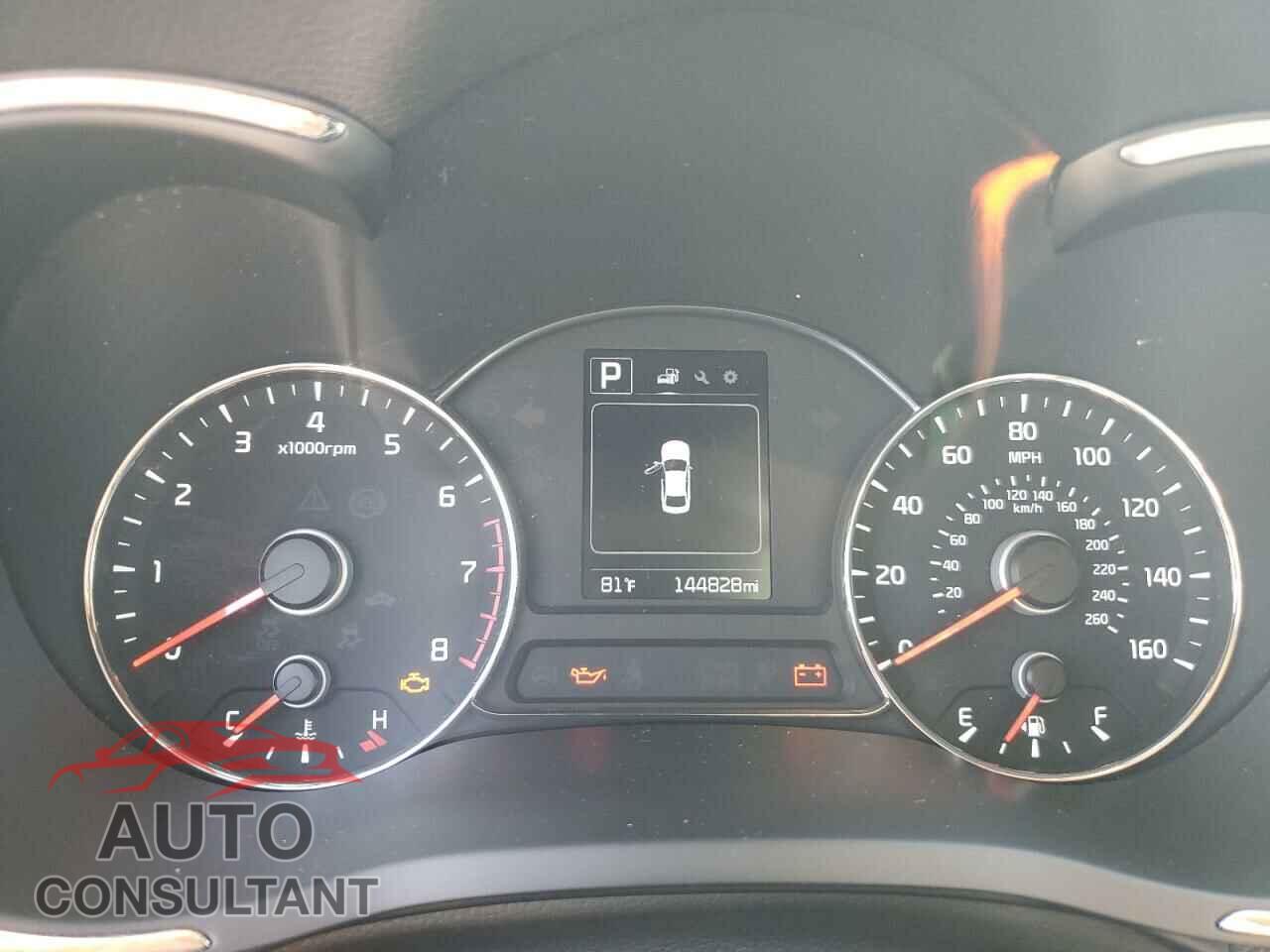 KIA FORTE 2017 - 3KPFL4A76HE080010